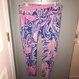 Lilly Pulitzer luxletic weekender leggings Size XL